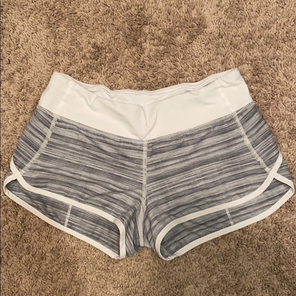 Lulu Speed Up Shorts (Short 2.5”)